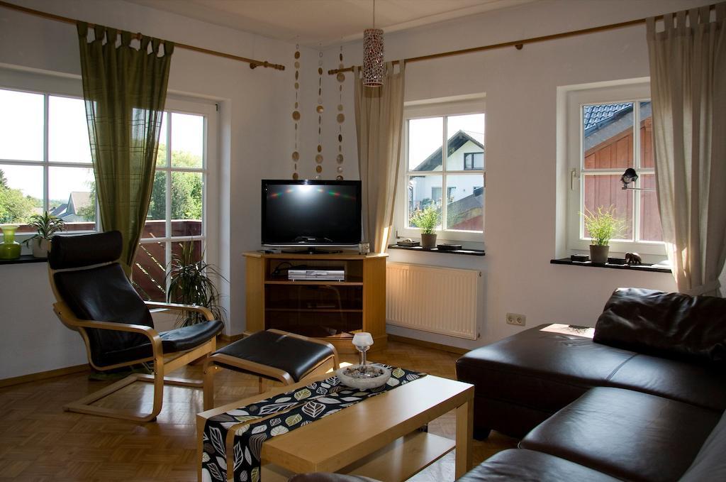 Ferienhaus Ginsterbluete Schleiden Pokoj fotografie